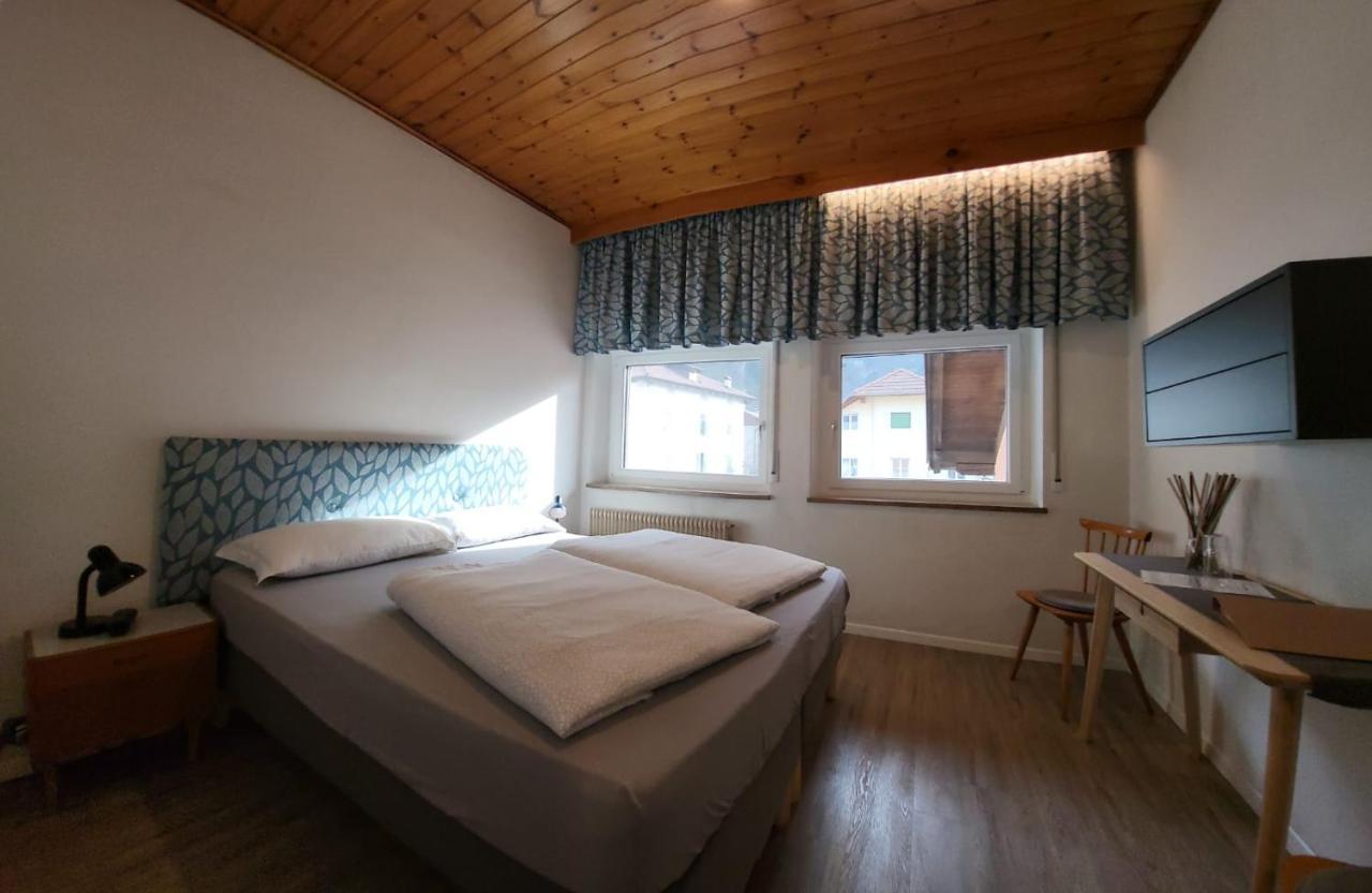 Gasthof Salurn Buitenkant foto