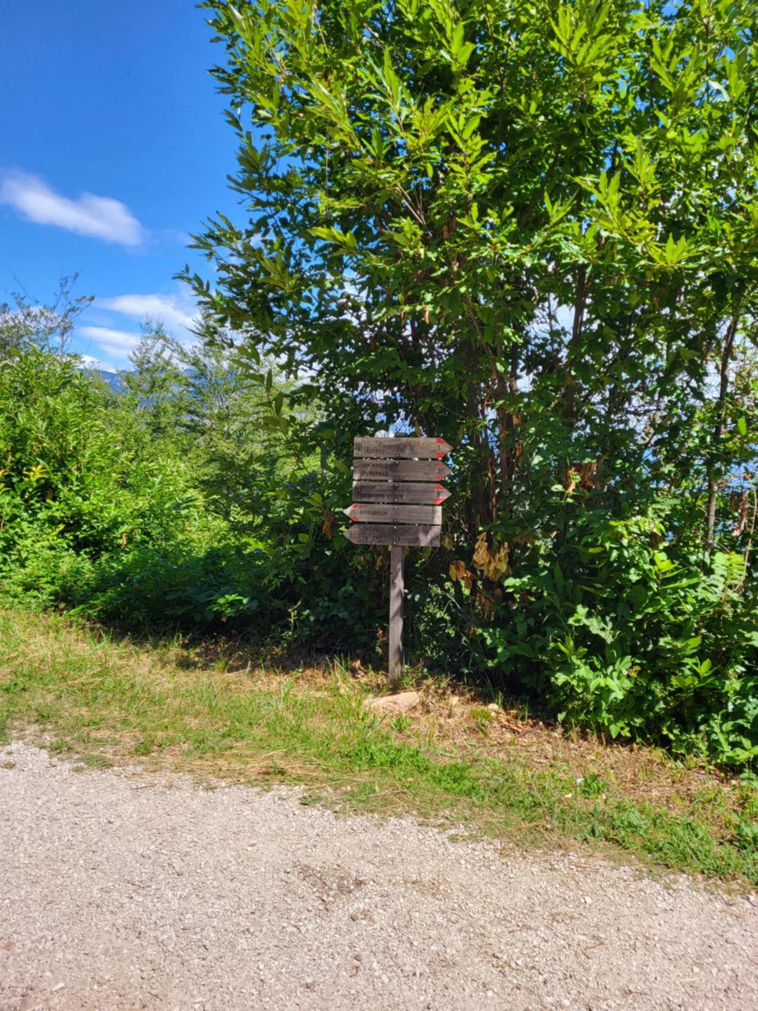 Gasthof Salurn Buitenkant foto