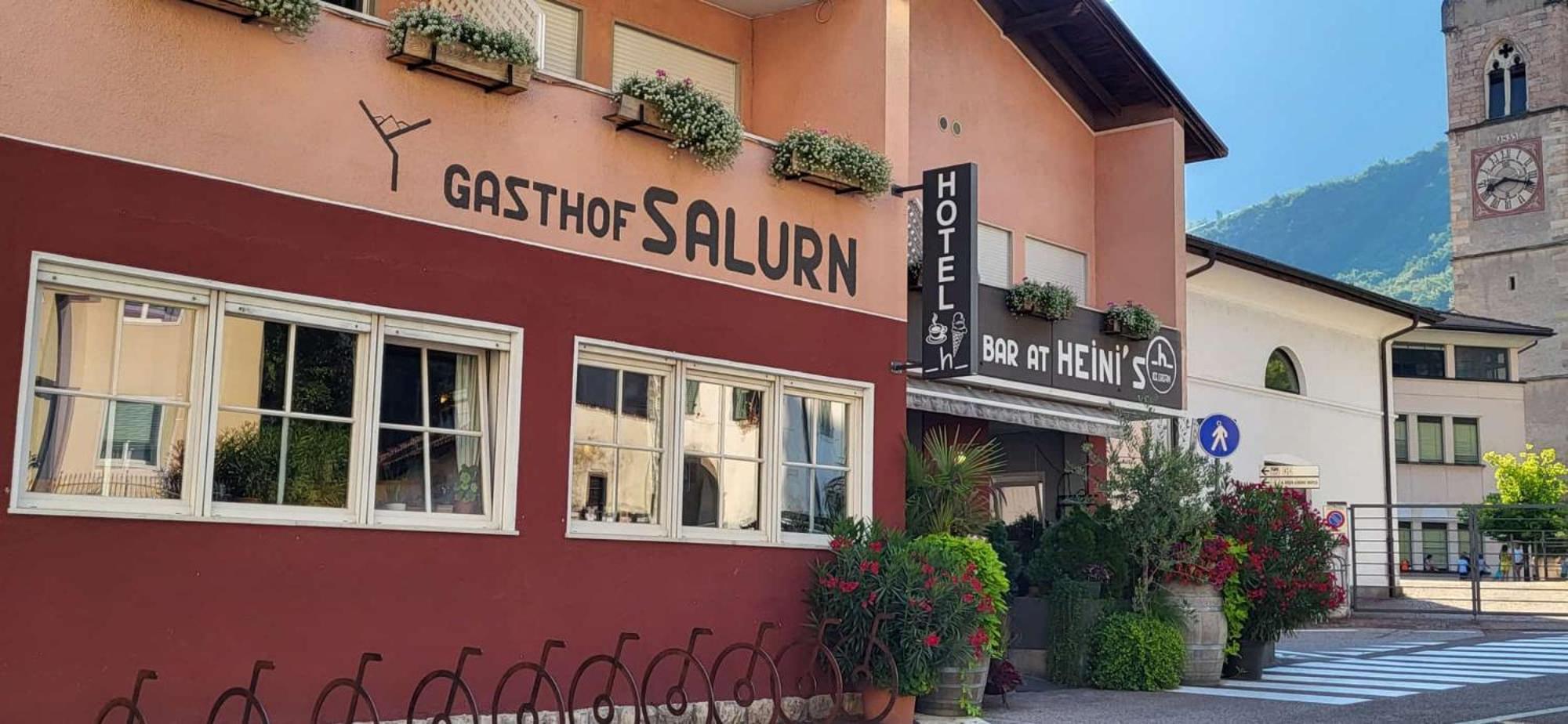 Gasthof Salurn Buitenkant foto